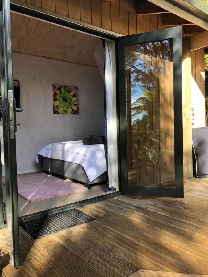 מלון טקאקה Golden Bay Glamping מראה חיצוני תמונה